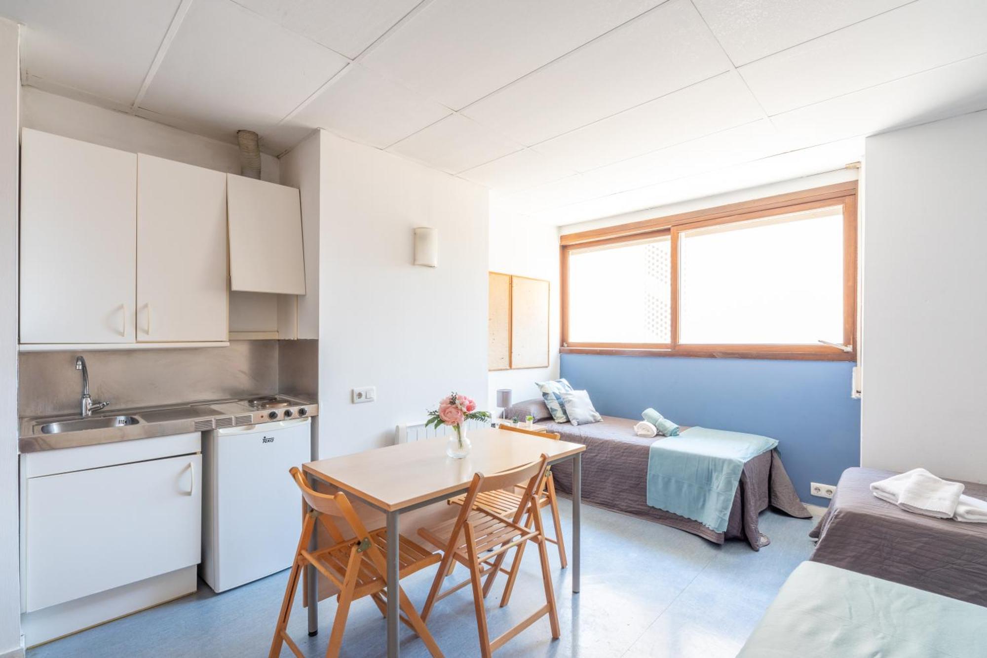 Residencia Universitaria Resa Lesseps — Photos 3